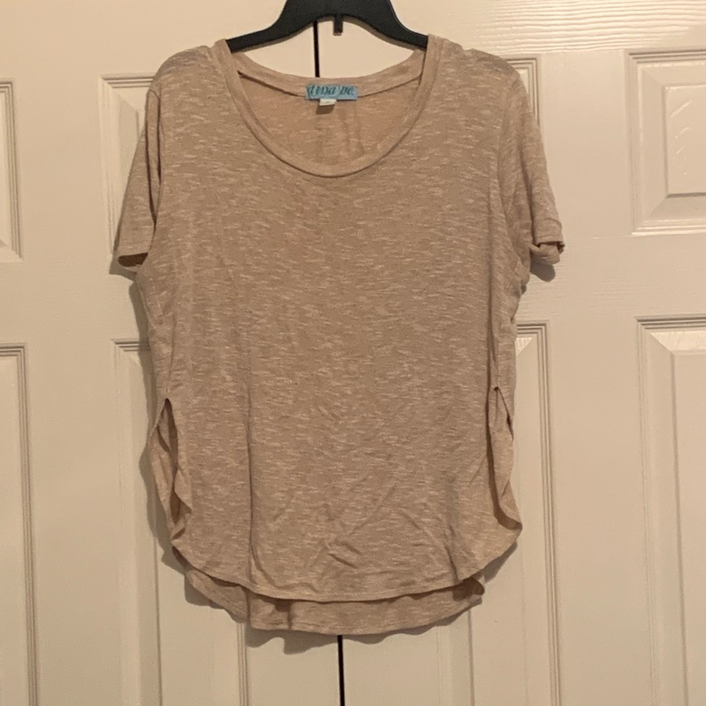 Dina Be Beige Short Sleeve Tee